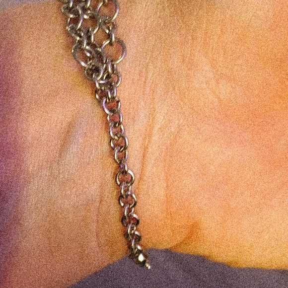 Pink Swatch watch with hearts new battery 22mm Fits A Max 7 Inch Wrist - Picture 3 of 4